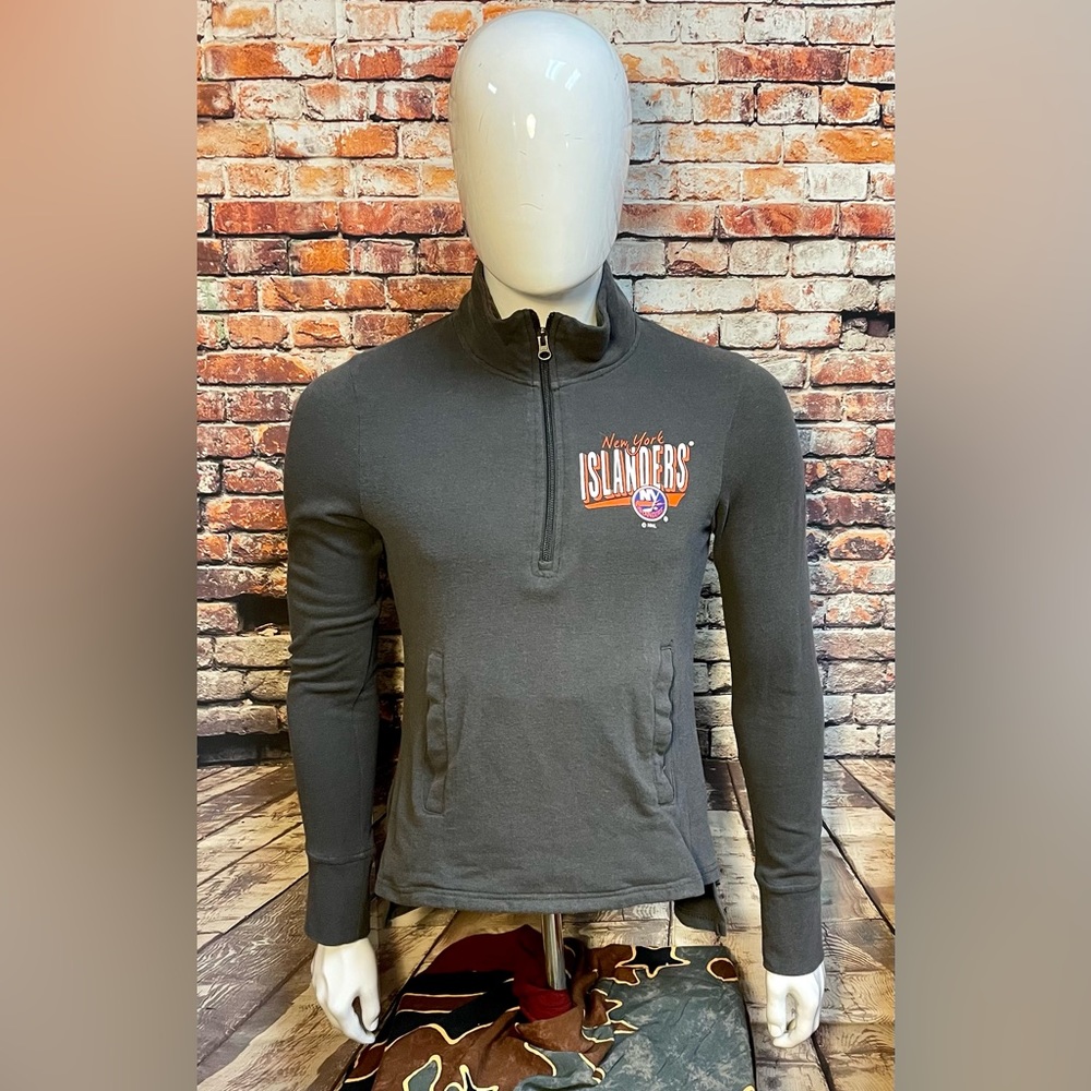 NY islanders quarter zip sweatshirt small